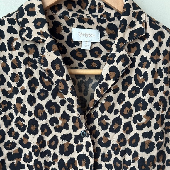 Small Animal Print Brixton Top - Picture 3 of 3